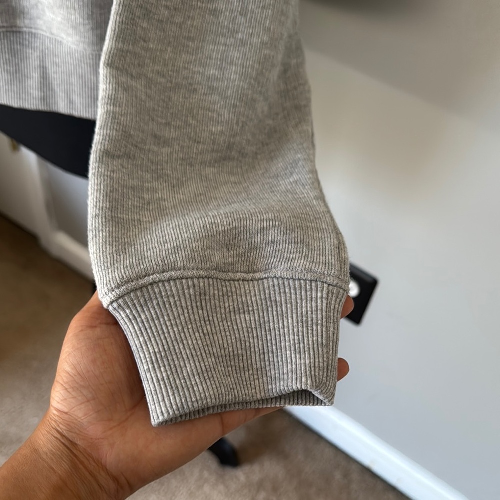 American Eagle Outfitters - Gray Button-Up Women's Sweater - Picture 6 of 8